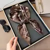 Nuevo Pañuelo Cuadrado Pequeño con Patrón de Flor de Anacardo para Mujer, Adecuado para Primavera, Verano y Otoño, Se Puede Combinar con Camisas, Usado como Pañuelo Decorativo para el Cuello, Pañuelo Delgado