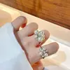 WowLight Anel de Flor de Pérola em Cluster de Luxo para Mulheres Trabalho Pesado Cravejado com Strass Anel Aberto Ajustável Anel de Pérola Atacado