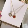 Nuevo Collar Redondo de Moneda de Gama Alta con Nácar de Doble Cara, Moneda Gruesa de Cobre Chapada en Oro de 18K, Incrustación Completa de Diamantes CNC, Cadena Versátil para Clavícula de Lujo Ligero