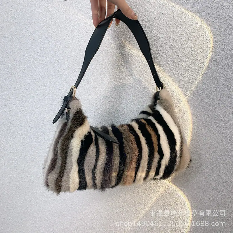 KRIZ4999_副本.jpg