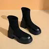 Botas Martin 2026 Outono e Inverno Novo Estilo Emagrecedoras Botas Curtas de Solado Grosso Elásticas Slim Estilo Britânico Versáteis Botas Femininas para Figuras Baixas