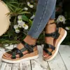 Sandálias Rasteirinhas Europeias e Americanas Transpassadas Sandálias de Cunha Fashion com Solado Grosso Europeias Sandálias Casuais Femininas Transpassadas com Velcro Atacado Tamanhos Grandes
