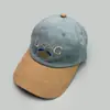 Gorra de Béisbol Retro Bordada con Letras de Color Contrastante para Hombres y Mujeres Protector Solar Estilo Coreano Casual Diseño de Nicho Gorra de Pico de Pato Mayoreo