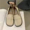 Zapatos Planos de Punta Redonda para Mujer Nueva Colección Primavera y Otoño 2025 Estilo Británico Perezoso Zapatos de Cuero Negro Mocasines Retro Estilo Estudiante