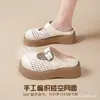 Sandálias femininas fechadas estilo Birkenstock de sola grossa 2026 novo modelo vazadas de verão em malha trançada respiráveis slip-on para mulheres