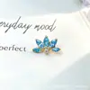 Pendientes de Titanio F-136 Aleación de Titanio Circonia Flor de Loto G23 Titanio Rosca Interna Circonia Labret Piercing Joyería Cabeza