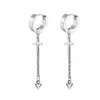 Pendientes de Acero de Titanio Clip para Oreja para Hombres Agujeros en las Orejas sin Perforación Pendientes Largos de Moda para Mujer Cadena con Borla Hip-hop Street para Hombres en stock