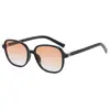 2026 Nuevas Gafas de Sol Cuadradas Retro Estilo Callejero de Celebridades de Internet Europeas y Americanas Gafas de Sol con Personalidad Moda de Mujer de Moda