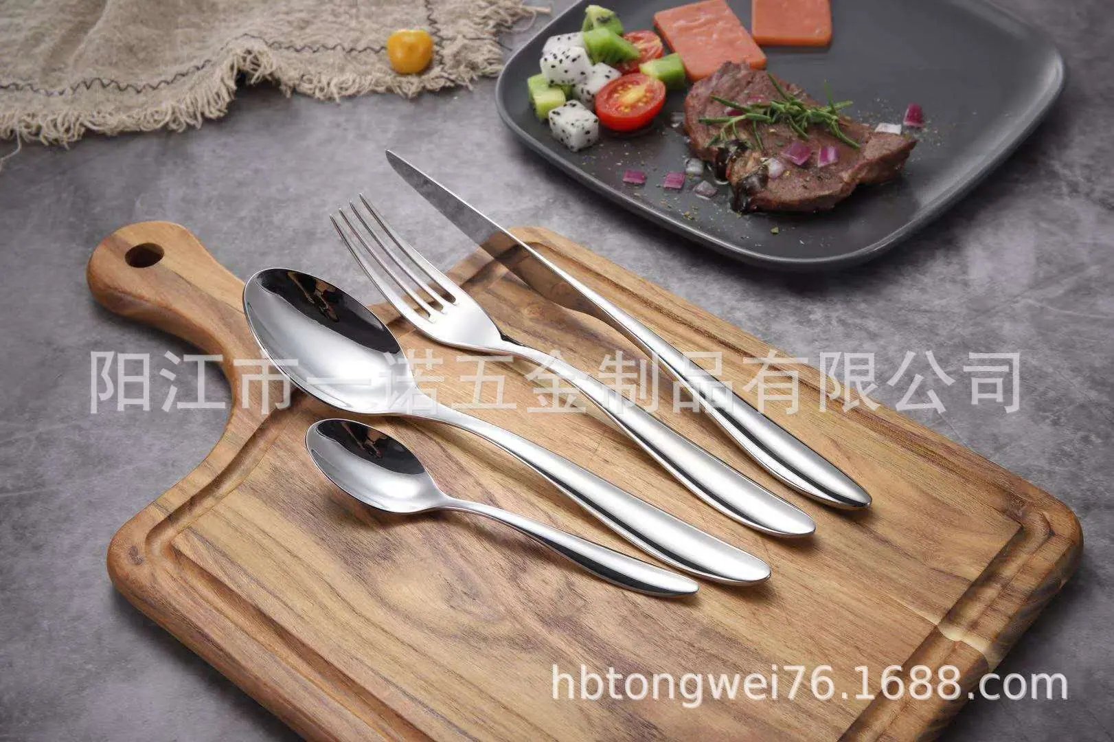 餐具梁小姐锆友餐厨锻打餐具阳东区锆友餐厨用品20201013