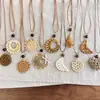 Collar Tejido Estilo Bohemio Étnico Corazón de Amor Luna para Mujer, Diseño Largo Vintage con Colgante Único