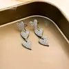 Pendientes de Borla Corazón Completamente Diamantados Super Brillantes Estilo Coreano Nicho Diseño Simple Pendientes de Lujo Accesible Pendientes de Gama Alta