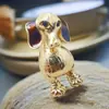 Moda Coreana Europea y Americana Aleación Pedrería Broche de Cachorro Exquisito Versátil Joyería Pin para Traje Abrigo de Hombres y Mujeres