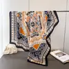 Moda Retro Seda de Imitación Gama Alta Estampado Bufanda Cuadrada Grande Bufanda de Seda Chal Pañuelo para la Cabeza Protector de Cuello Decorativo Bufanda para Mujer
