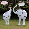 Escultura paisajística de plástico reforzado con fibra de vidrio de elefante grande de dibujos animados para exteriores, para parques comerciales, jardines Meichen, obras de arte, adornos para el suelo.