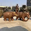 Fornecido Diretamente pelo Fabricante: Escultura em Bronze Fundido Estátua de Animal Elefante Absorvente de Água Escultura de Animal em Bronze Escultura de Elefante em Bronze Elefante de Bronze