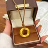[Mesmo Estilo de Laopu Weixue] Colar com Pingente Bússola Oito Tesouros Cor de Ouro Areia para Mulheres Colar com Corda Pingente Dourado de Cabaça Jiaer