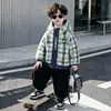 Roupas de Outono e Inverno para Meninos Suéter Casaco Xadrez Peludo com Capuz Engrossado Plus Velvet Roupas de Inverno para Crianças Meninos 2026 Novo