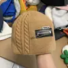 Liquidación de Invierno Gorro de Punto Forrado de Lana Otoño-Invierno Que Hace que la Cara Parezca Más Pequeña, Gorro para Cabeza Grande que Protege los Oídos, Gorro Versátil para Mujer, Artículo Único