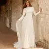 Vestido de noiva inspirado em vintage, luxo leve, de cor clara, com mangas compridas, novo design simples de gola alta, saia de tule com cauda
