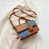 Bolso de mano con textura de costura de moda de este año 2023 verano viajero estilo occidental bandolera mensajero bolso cuadrado pequeño moda