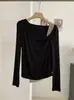 KEKEZOON Camiseta de Manga Larga con Cuello Asimétrico, Efecto Dos Piezas, Bloques de Color para Mujer, Corte Ajustado, Adelgazante, Top de Moda para Principios de Otoño 8866