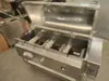 Fogão para Costelas de Cordeiro Assadas a Gás de Carvão Carbono de Carvão Coelho Totalmente Automático Giratório Tombador Comercial Elétrico Sem Fumaça Frango Pato Proteção Contra Falha de Chama