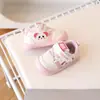 Sapatos de Caminhada para Bebês Meninas 2025 Outono Novos Tênis Macios Antiderrapantes Meninos Bebê Sapatos Individuais para Exterior