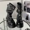 Botas Martin Femininas Emagrecedoras Versáteis Aumentadoras de Altura com Sola Grossa 2026 Outono Novidade Casuais Confortáveis Amassadas Empilhadas Meia-Canela