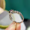 Anillo de granate color vino tinto natural plata de ley 925 incrustado diseño de nicho torre de azúcar de alta calidad cortador anillo femenino venta al por mayor