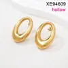 Moda Europeia e Americana Venda Quente Transfronteiriça Brincos Geométricos Vazados Brincos de Aço Titânio Banhados a Ouro High-End Brincos Joias Femininas em Formato de Coração