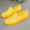 Botas de Chuva Quatro Estações Masculinas Espessadas Obra Cimento Proteção do Trabalhador Sapatos d'Água Boca Rasa Impermeável Antiderrapante Resistente ao Desgaste Amarelo Novas Botas de Cola