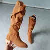Disponible en stock, sin festivos por el Festival de Primavera, modelo de otoño 2026, botas de mujer de tubo alto de gamuza, talla grande, con cremallera lateral, tacón bajo de invierno, tallas 40-43