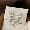 Brincos Redondos de Pérola Banhados a Ouro 18K Real, Luxo Acessível, Alta Qualidade, Modernos, Brincos Simples, Brincos Versáteis e Exquisitos para Mulheres