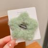Pinza para el cabello de estrella de peluche para niños, pinza para el cabello de estrella colorida para niñas que no daña el cabello, otoño e invierno, clip para flequillo para niña pequeña, clip lateral