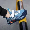 1876 Zapatos para Niños Medianos y Grandes Zapatos Deportivos de Malla para Niños Temporada de Primavera y Otoño Regreso a Clases Zapatos para Correr Superficie de Cuero Zapatos Casuales Antideslizantes Resistentes al Desgaste