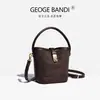 Bolsa Saco Transfronteiriça Feminina Moda Nova Outono e Inverno 2025 Bolsa de Mão Presbiópica Bolsa de Ombro Único Transversal de Alta Qualidade