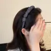Diadema Elegante de Tela Estilo Coreano para Otoño para Mujer, Nueva Diadema de Alta Presión con Dientes, Pinza para el Cabello Antideslizante, Accesorio para el Cabello