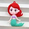Nueva serie de princesas de dibujos animados muñeca llavero PVC suave colgante tridimensional accesorios de pegamento de crema venta al por mayor