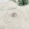 Pendientes Recuerdo de la Primera Nieve Serie Copo de Nieve Clavos para Hélice de la Oreja Moda Versátil Frescos Lindos Pendientes para Dama