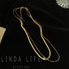 Collar de cadena de hueso de serpiente de acero de titanio para mujer, moda de estilo europeo y americano, cadena de clavícula de estilo frío simple, collar popular de estilo Net red ins para mujer