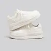 Zapatos blancos de plataforma gruesa para mujer, de moda en redes sociales, versátiles, nuevo estilo de primavera 2026, suela suave cómoda, antideslizantes, zapatillas casuales tipo skate MR557