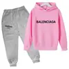 Temporada 9 de Estación Independiente 2024 Conjunto de Sudadera con Capucha para Niños Marca de Moda Letra BALENCIA Estilo Urbano Forro Polar Wei Yi Tong T