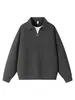 Roupas Masculinas ACU Moletom de cor sólida com gola dobrável, estilo falso duas peças para homens, novo top simples vintage com pequeno decote V para homens, outono e inverno de 2026