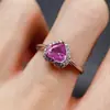 Anillo de Zafiro Rosa Natural Transfronterizo Accesorios para Mujer Nicho de Alta Gama Joyería de Plata 925 6*6 Joyería de Lujo Venta Directa de Fábrica