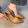 Sapatos de Salto Alto Versáteis para Mulheres 2026 Primavera/Verão Novos Slip-On Retrô Profissionais de Trabalho Bico Fino Raso Elegantes Sapatos de Salto Único