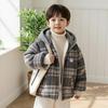 Abrigo de Cuadros para Niños Estilo Invierno Niños de Talla Pequeña y Mediana Tops para Bebé Engrosados Ropa para Niños con Forro Polar Otoño e Invierno Ropa para Niños