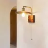 Lámpara de Pared para Casa de Huéspedes Estilo Wabi-Sabi de Madera de Nogal Vintage, Lámpara Totalmente de Cobre con Interruptor de Cordón Giratorio, Lámpara de Pared Retro para Pasillo, Mesita de Noche, Escaleras