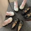 Zapatos de cuero gruesos de estilo británico retro con tacón de bloque para mujer, nuevos para otoño 2026, versátiles para el trabajo, Mary Janes, zapatos de vestir JK