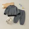 Conjunto de Duas Peças Listrado Infantil para Primavera e Outono Conjunto com Capuz e Aplique de Ovelhinha 3D para Meninos Conjunto Casual para Bebês