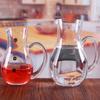 Licor transparente con dispensador de vino con escala con asa jarra de vino vidrio jarra de vino pequeña restaurante hotel de uso común fabricantes mayoreo